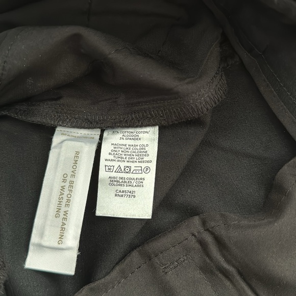 Ann Taylor new with tags scalloped shorts in black w side zip n slash pockets - Picture 13 of 14